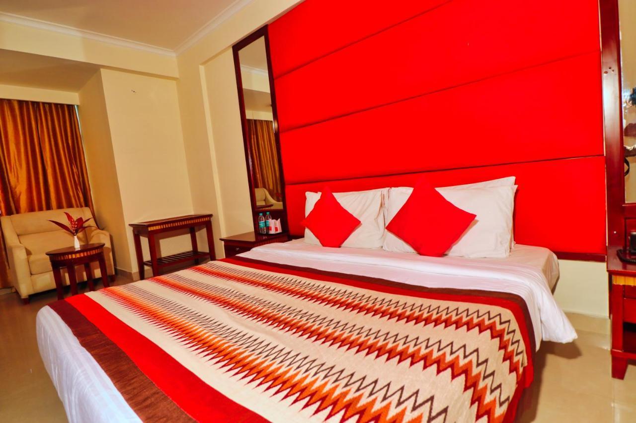 Crestmont Ashapurna Jaipur, Banipark Exterior foto