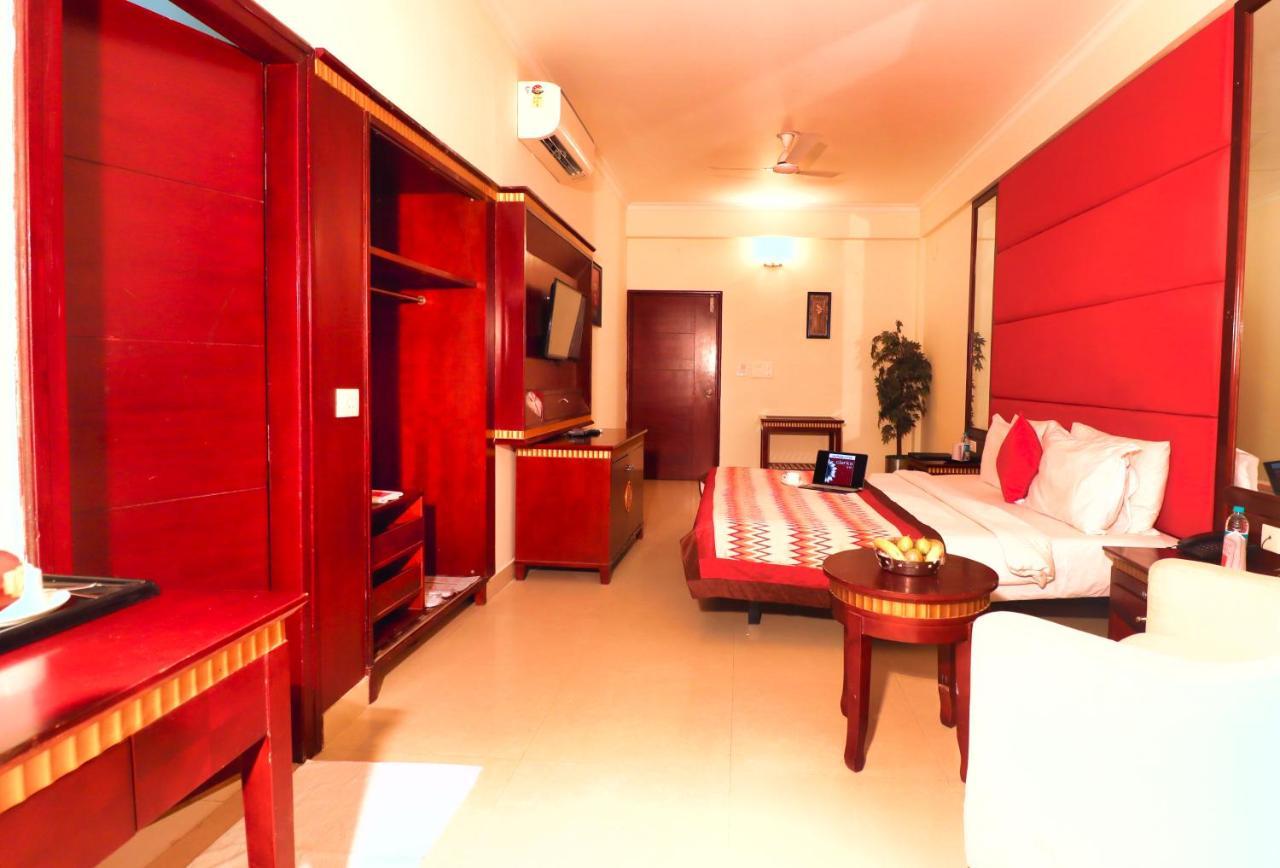 Crestmont Ashapurna Jaipur, Banipark Exterior foto