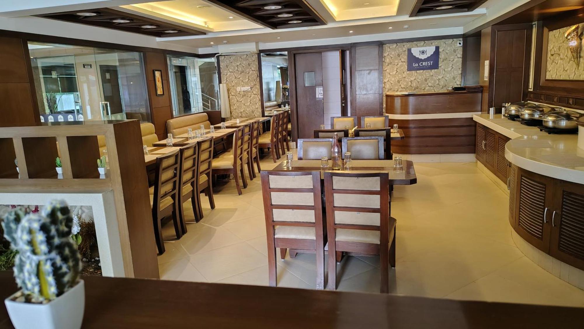 Crestmont Ashapurna Jaipur, Banipark Exterior foto