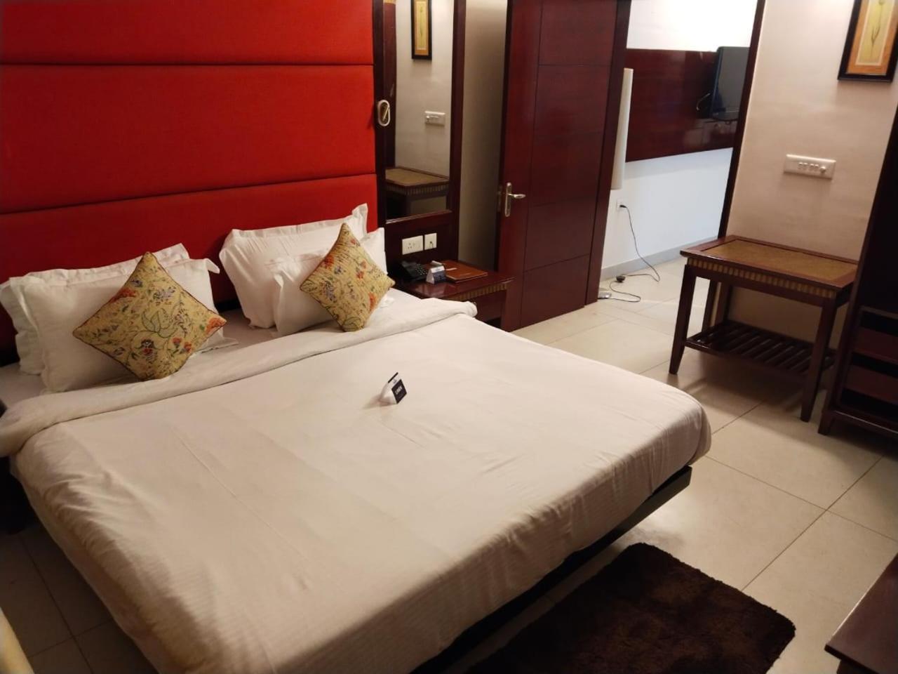 Crestmont Ashapurna Jaipur, Banipark Exterior foto
